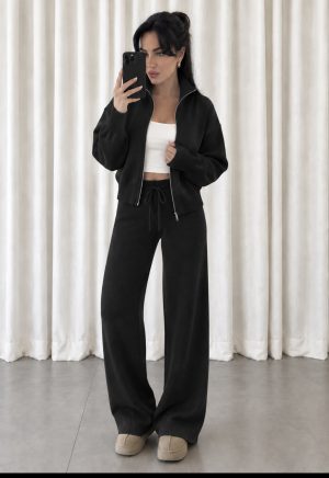 Triko Siyah Model1 300x436